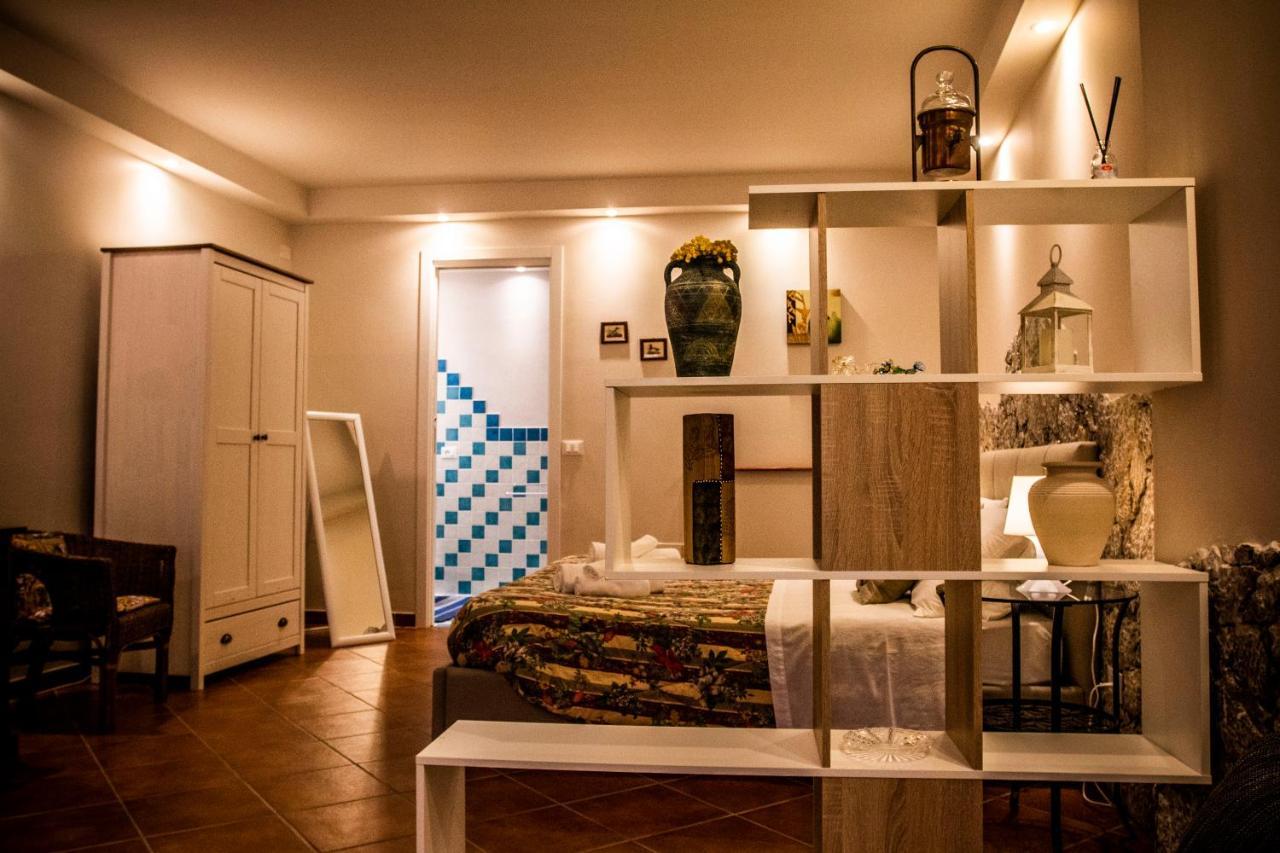 Casa Francy Villa Кастелмола Екстериор снимка