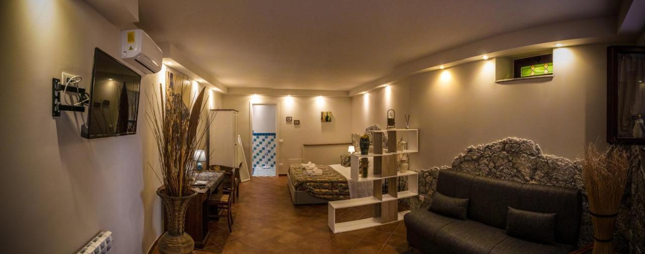 Casa Francy Villa Кастелмола Екстериор снимка